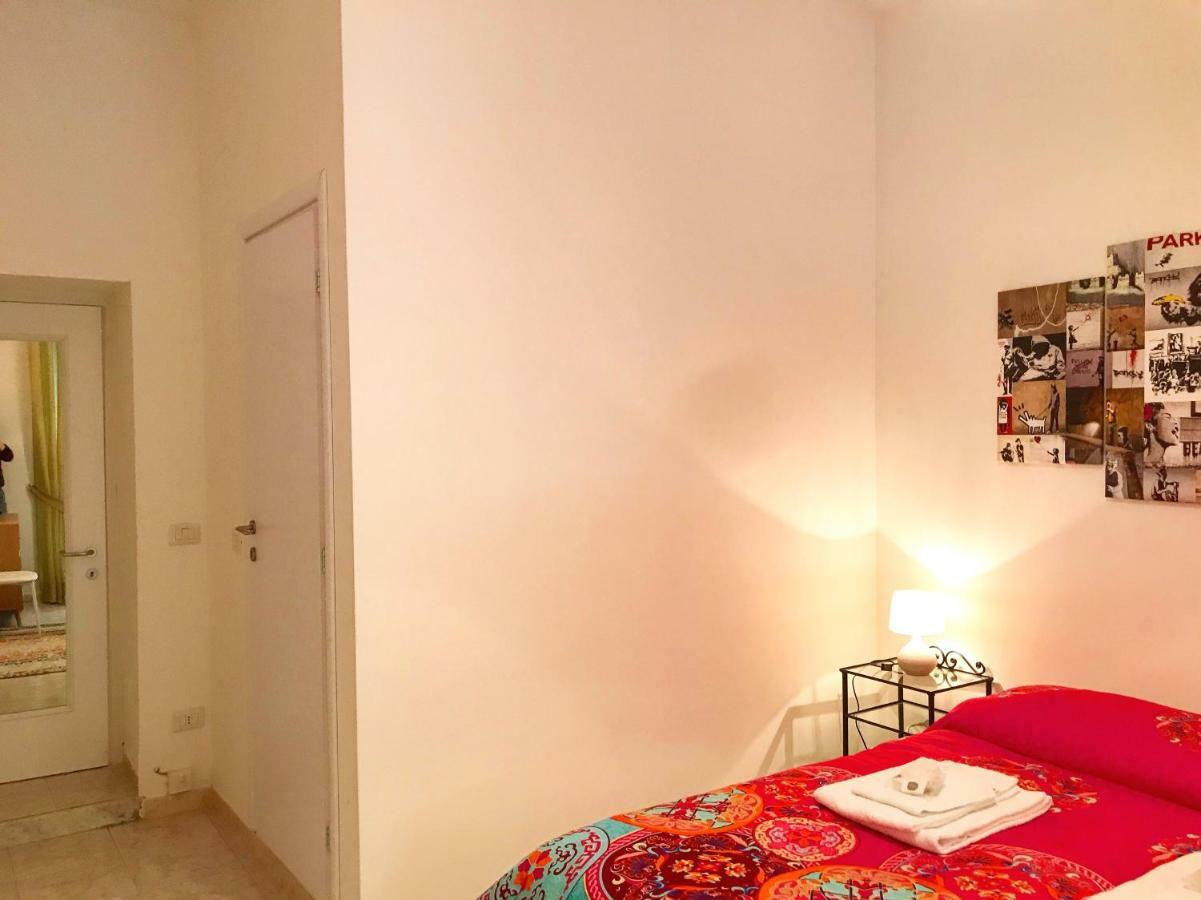 Casa G&G Pignasecca 2 Nel Cuore Di Napoli Εξωτερικό φωτογραφία