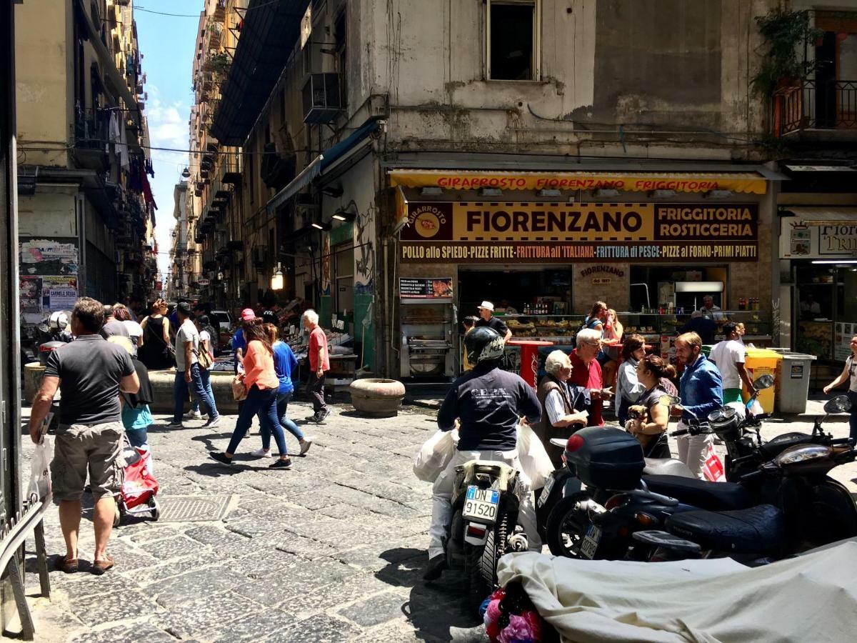 Casa G&G Pignasecca 2 Nel Cuore Di Napoli Εξωτερικό φωτογραφία